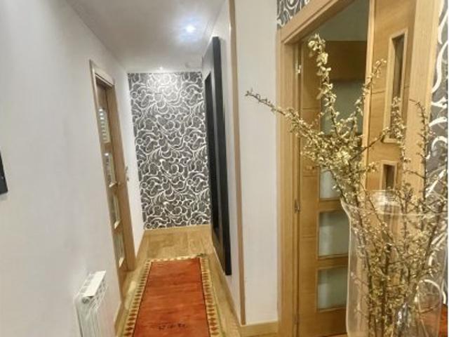 Se alquila habitación en piso compartido en Lutxana Enekuri, Bilbao