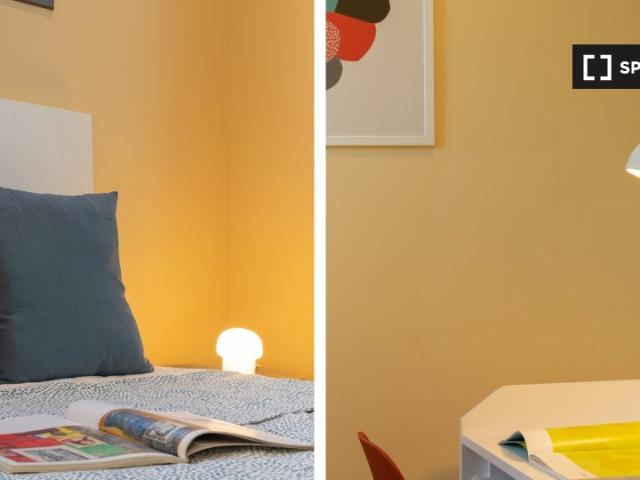 Se alquila habitación en piso compartido en la Dreta de l'Eixample