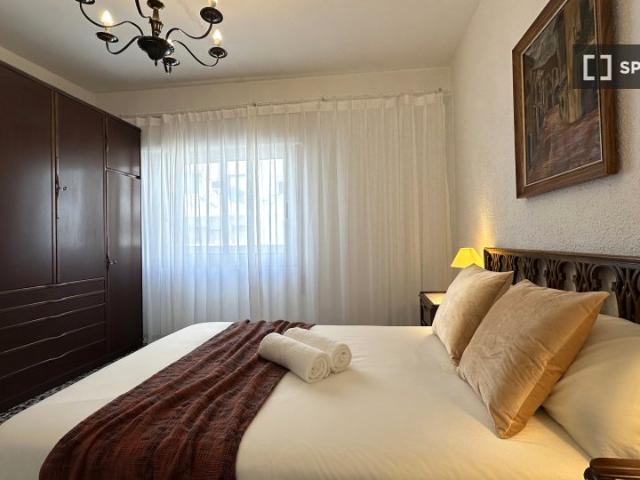 Se alquila habitación en piso compartido, L'Illa Perduda, Valencia