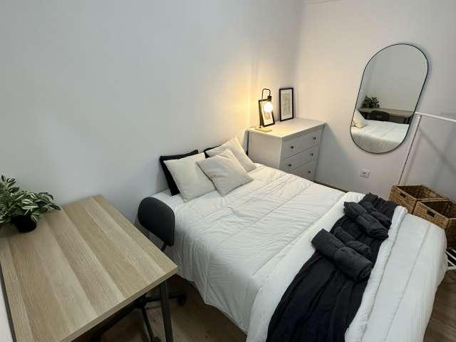 Se alquila habitación en piso compartido en Lista, Madrid