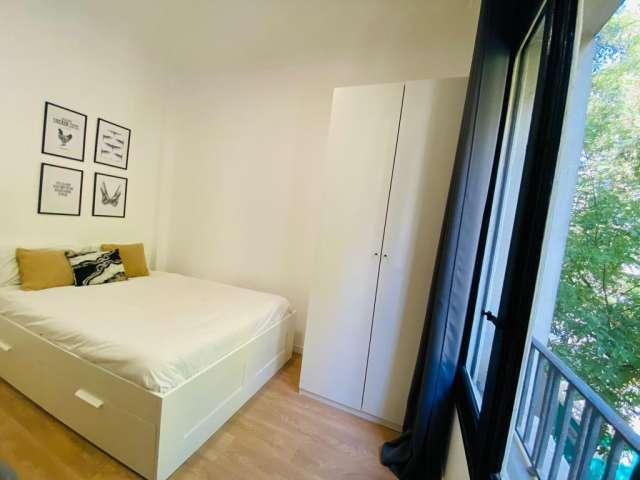 Se alquila habitación en piso compartido en Lista, Madrid