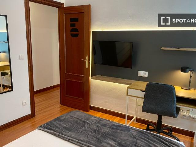 Se alquila habitación en piso compartido en Salamanca