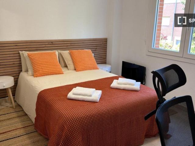 Se alquila habitación en piso compartido en Sant Cugat Del Vallès