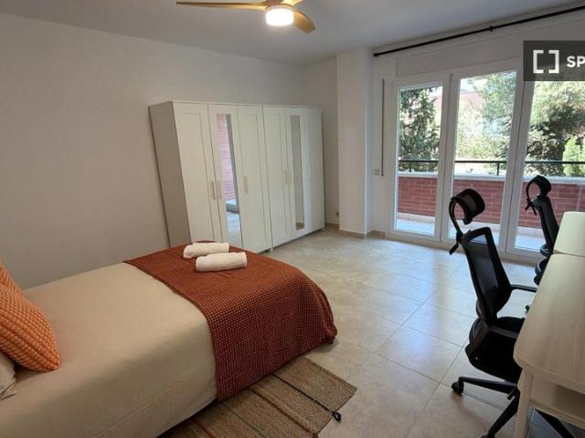 Se alquila habitación en piso compartido en Sant Cugat Del Vallès