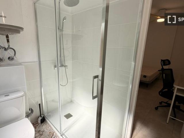 Se alquila habitación en piso compartido en Sant Cugat Del Vallès