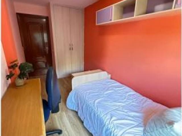 Se alquila habitación en piso compartido en Valladolid