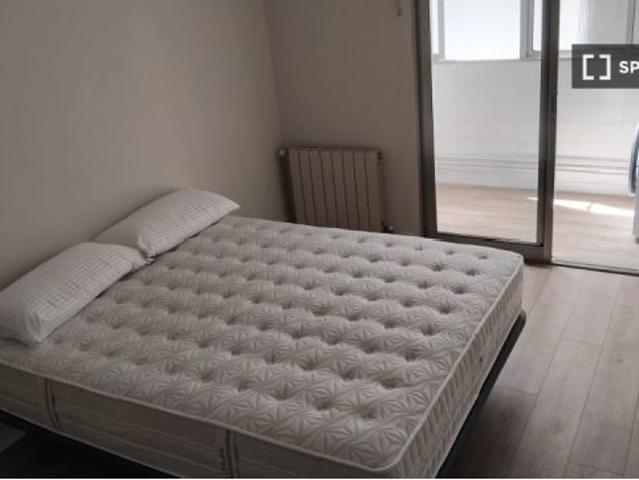 Se alquila habitación en piso compartido en Valladolid