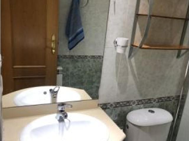Se alquila habitación en piso compartido en Valladolid