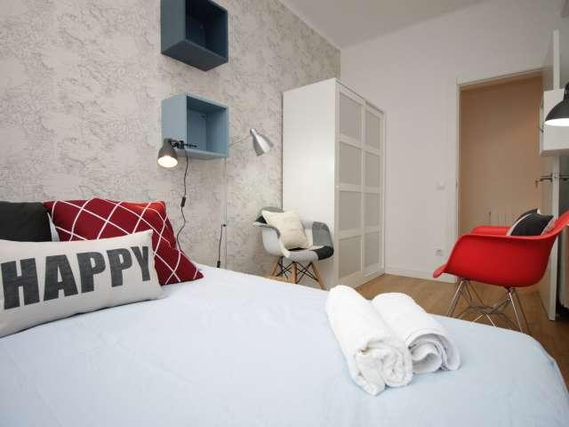 Se alquila habitación en piso compartido en Vila de Gràcia, Barcelona