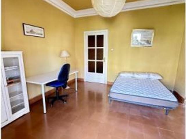 Se alquila habitación en piso compartido en Zaragoza