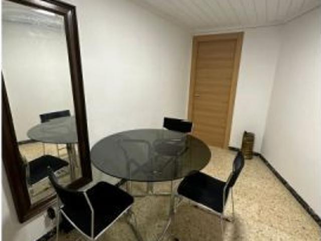 Se alquila habitación en piso compartido en Zaragoza