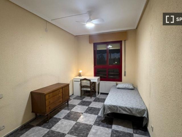 Se alquila habitación en piso compartido, Entrevías, Madrid