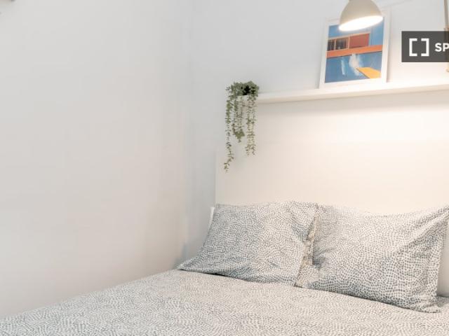 Se alquila habitación en piso compartido, La Dreta de l'Eixample