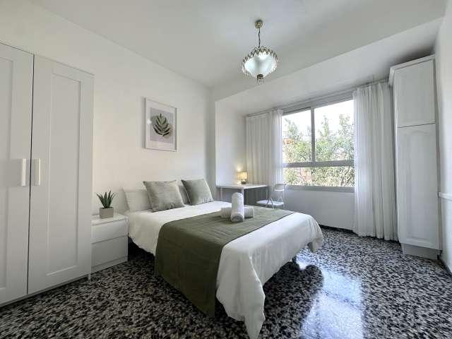 Se alquila habitación en piso compartido, L'Illa Perduda, Valencia