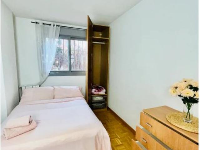 Habitación en alquiler en San Fermín, Madrid