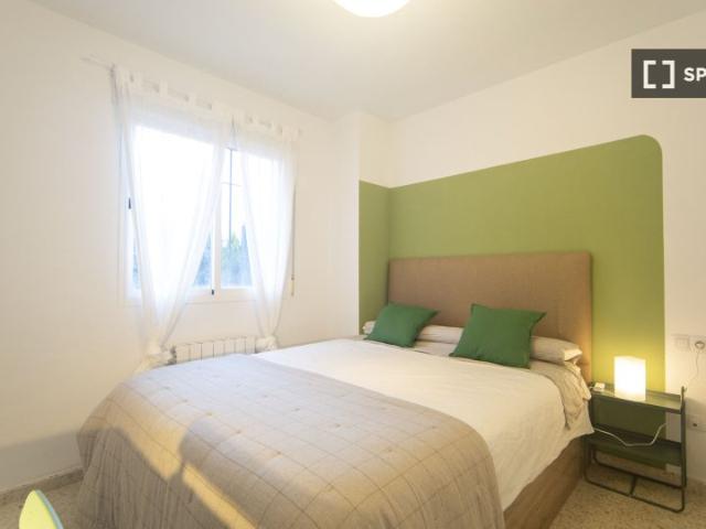 Habitación en piso de 4 habitaciones en alquiler en Parque Nueva Granada