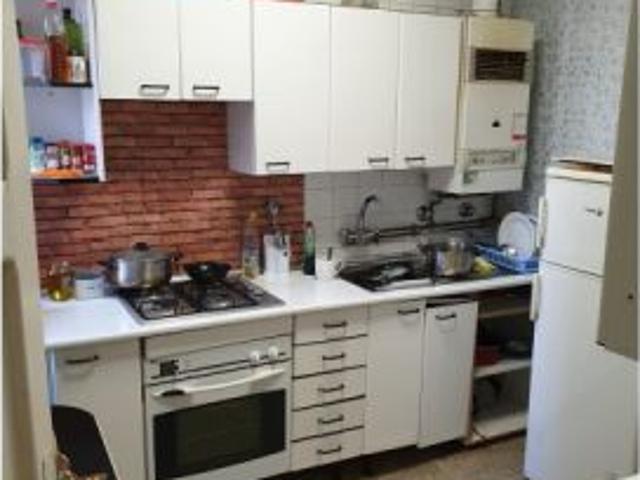 Se alquila habitación en piso de 7 habitaciones en Argüelles, Madrid