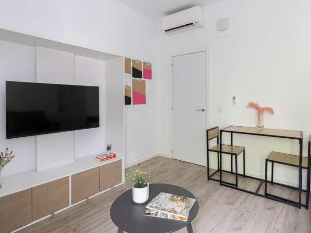 Se alquila habitación en piso de 2 dormitorios en Gràcia, Barcelona