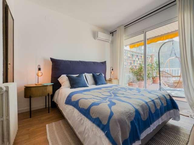 Se alquila habitación en piso de 3 habitaciones en Gràcia, Barcelona