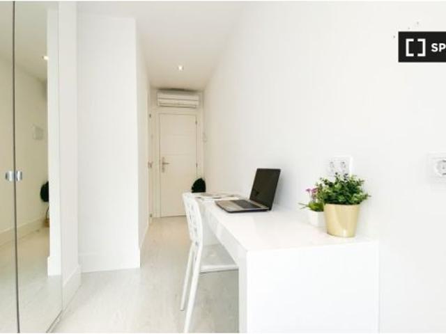 Se alquila habitación en residencia de estudiantes en el exclusivo Barrio de Salamanca, Madrid