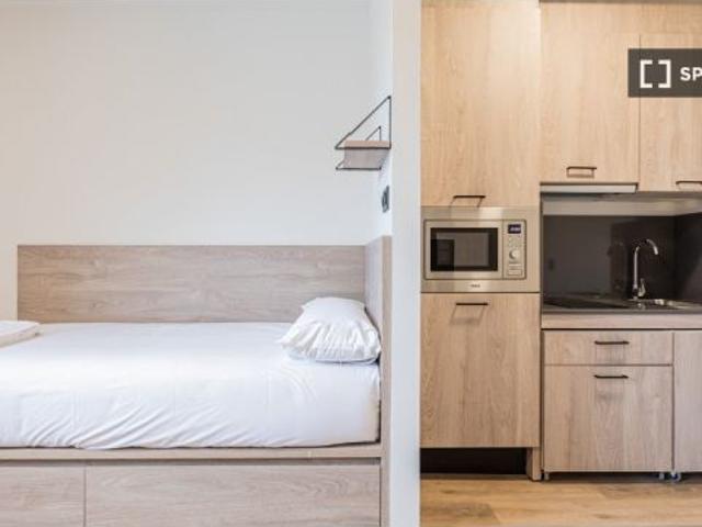 Se alquila habitación en residencia de estudiantes en Santander