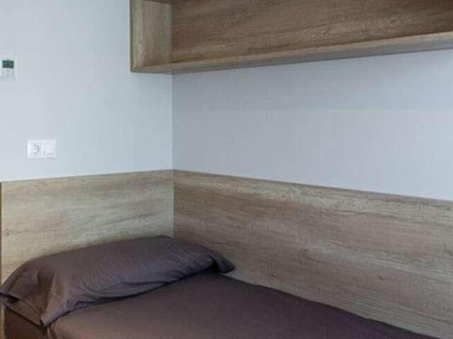 Se alquila habitación en residencia en Bilbao