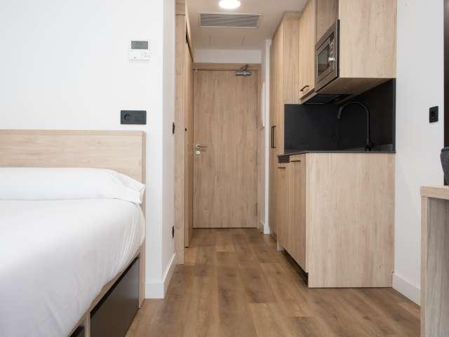 Se alquila habitación en residencia en Madrid
