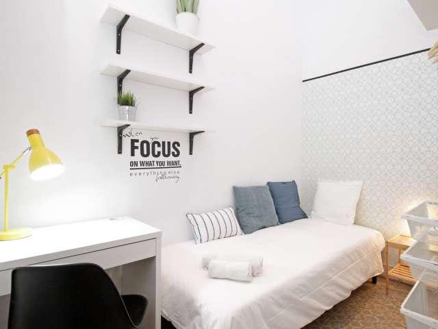 Se alquila habitación en Vila de Gràcia, Barcelona