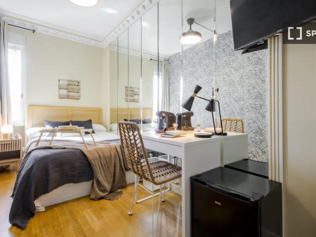 Se alquila habitación, Fuente del Berro, Madrid