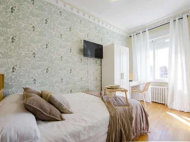 Se alquila habitación, Fuente del Berro, Madrid