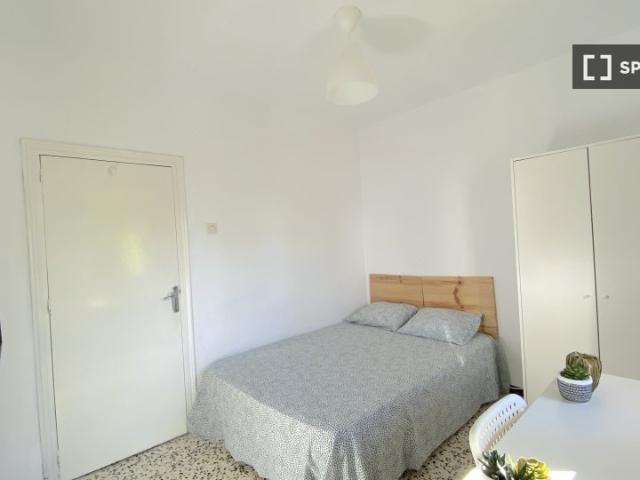 Habitación en piso compartido en La Paz Las Golondrinas, Sevilla