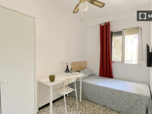 Habitación en piso compartido en La Paz Las Golondrinas, Sevilla