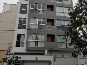 Se Alquila Hermoso departamento ubicado dos cuadras del Malecón de la marina, cerca a parques, restaurantes, óvalo Gutiérrez, Avenida Pardo. AIBAÑEZ LIMA2