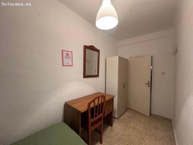 SE ALQUILA INCREIBLE PISO DE 4 HABITACIONES EN CIUDAD JARDÍN PARA ESTUDIANTES