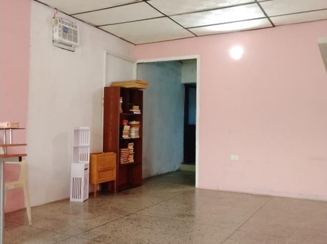 SE ALQUILA LOCAL COMERCIAL