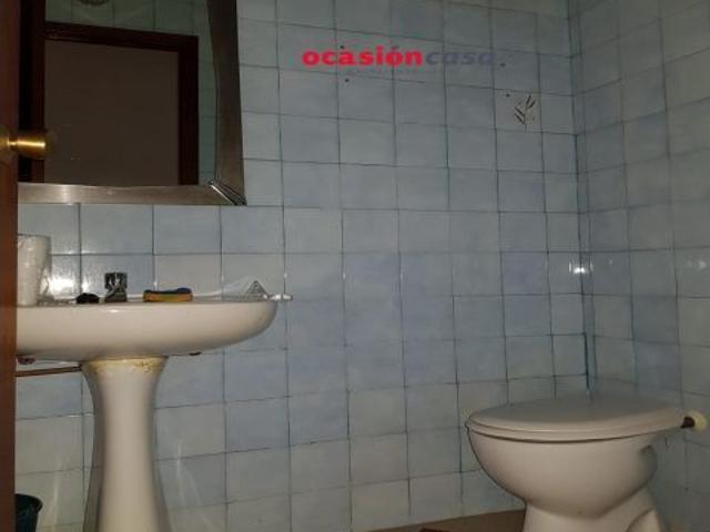 SE ALQUILA LOCAL COMERCIAL