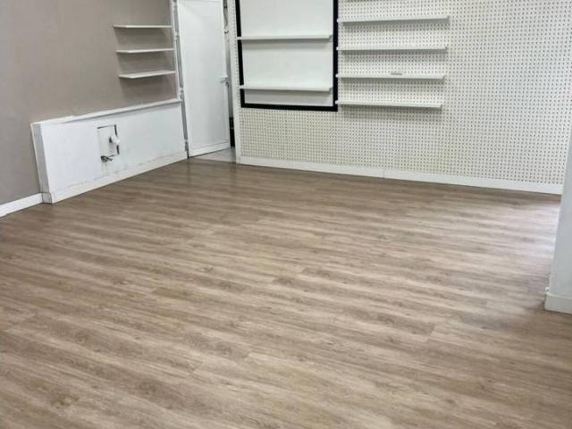 Se alquila local comercial CC Hiperdino Fañabe