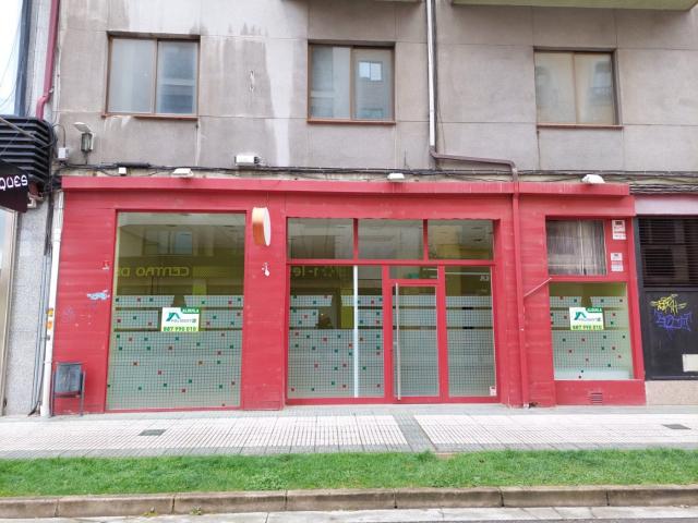 SE ALQUILA LOCAL COMERCIAL CENTRICO