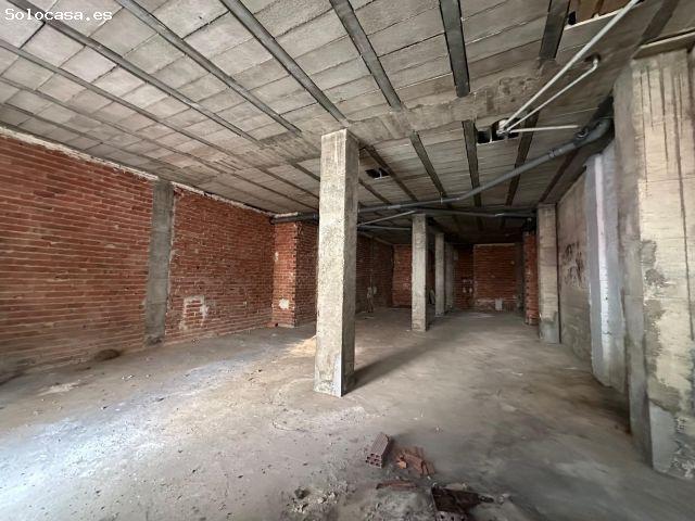 SE ALQUILA LOCAL COMERCIAL CENTRICO EN TORREVIEJA