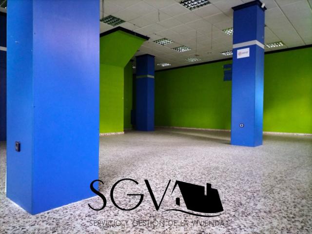 Se Alquila Local Comercial en zona Campitos Novelda
