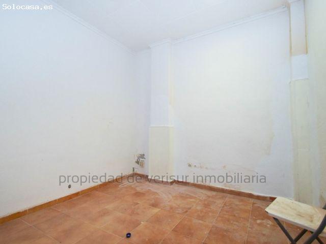¡SE ALQUILA ! LOCAL COMERCIAL EN ÁGUILAS