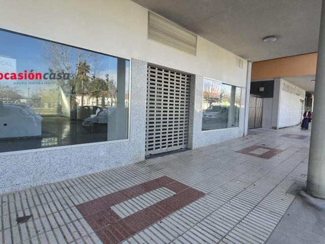 SE ALQUILA LOCAL COMERCIAL EN LA SALCHI