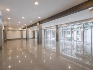 SE ALQUILA LOCAL COMERCIAL EN MODERNO EDIFICIO COMERCIAL EN LOS OLIVOS