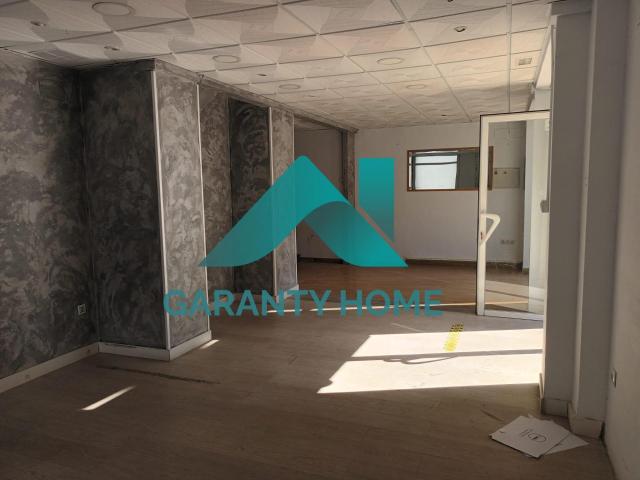 SE ALQUILA LOCAL COMERCIAL EN PLENO CENTRO DE CÁCERES