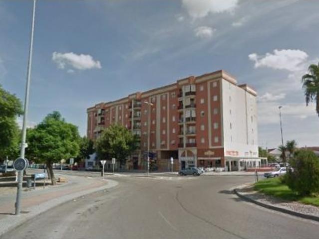 SE ALQUILA LOCAL EN AVENIDA DE ARCOS