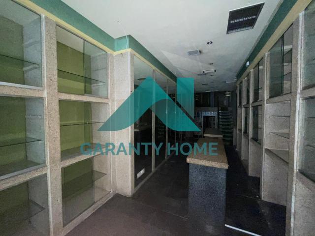 SE ALQUILA LOCAL COMERCIAL – ZONA CÉNTRICA