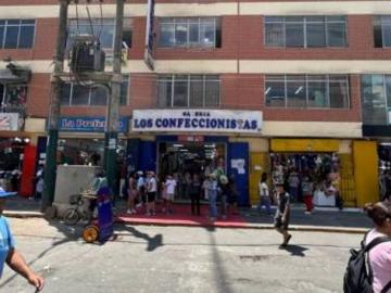 SE ALQUILA LOCAL PARA CONFECCIÓN EN 5TO PISO GALERIA LOS CONFECCIONISTAS GAMARRA