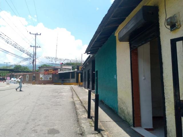 SE ALQUILA LOCAL SECTOR CENTRO BISCUCUY AL042 042SC ROCH