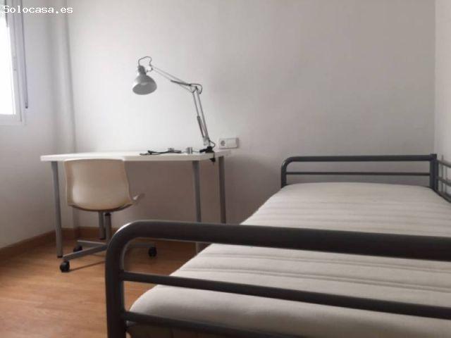 SE ALQUILA PARA ESTUDIANTES PISO REFORMADO EN SANTA EULALIA