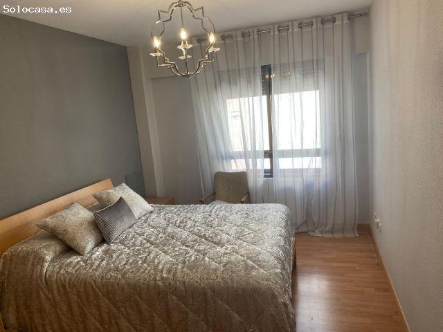 SE ALQUILA PISO CON TRES HABITACIONES CENTRICO EN MURCIA